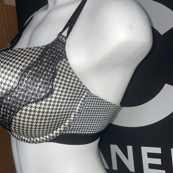 Victoria’s Secret Houndstooth Bombshell Bra Add 2 Cup Sizes 36C VS L Panties 💕 - Picture 12 of 16